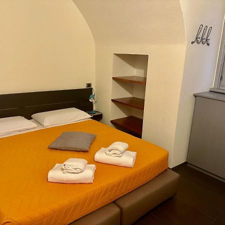 Feel - Luxury Duomo Suite Bergamo Exterior photo